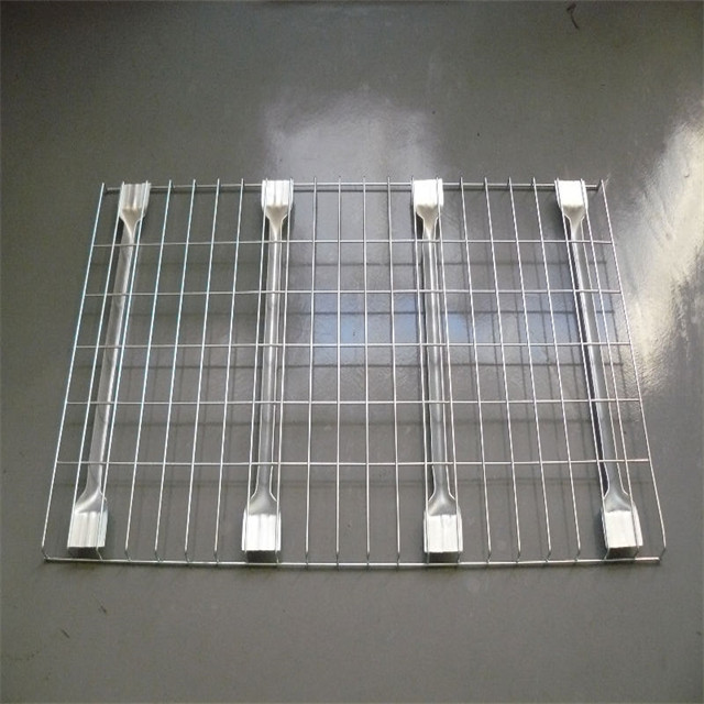 Wire Mesh Decking (3).jpg
